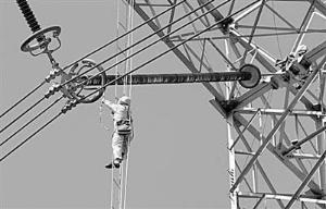 山東電力集團(tuán)以科技創(chuàng)新為引領(lǐng)，全力打造堅(jiān)強(qiáng)智能電網(wǎng)新標(biāo)桿